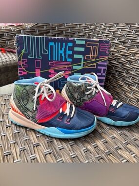 Nike youth Kyrie 6 preheat high tops sneakers size 3.5Y CV5574 403
